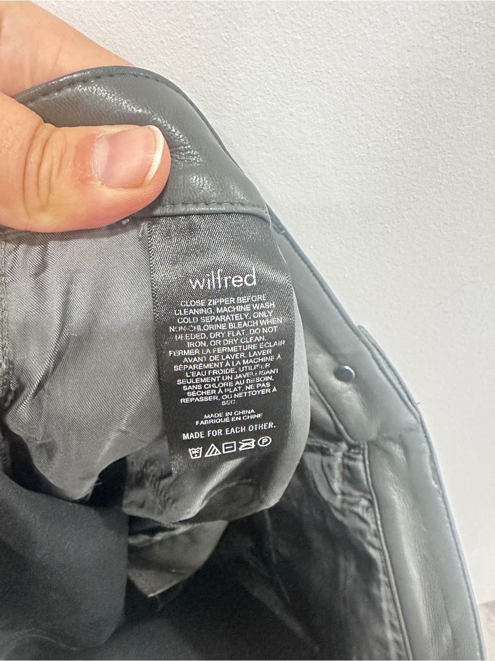 Aritzia Wilfred Melina High Waisted Vegan Leather Pants Charcoal Grey Small S - Picture 14 of 15